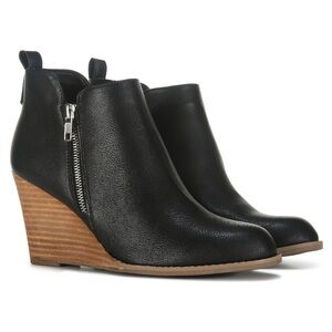 Gladice Wedge Bootie, Dolce Vita, NWOT